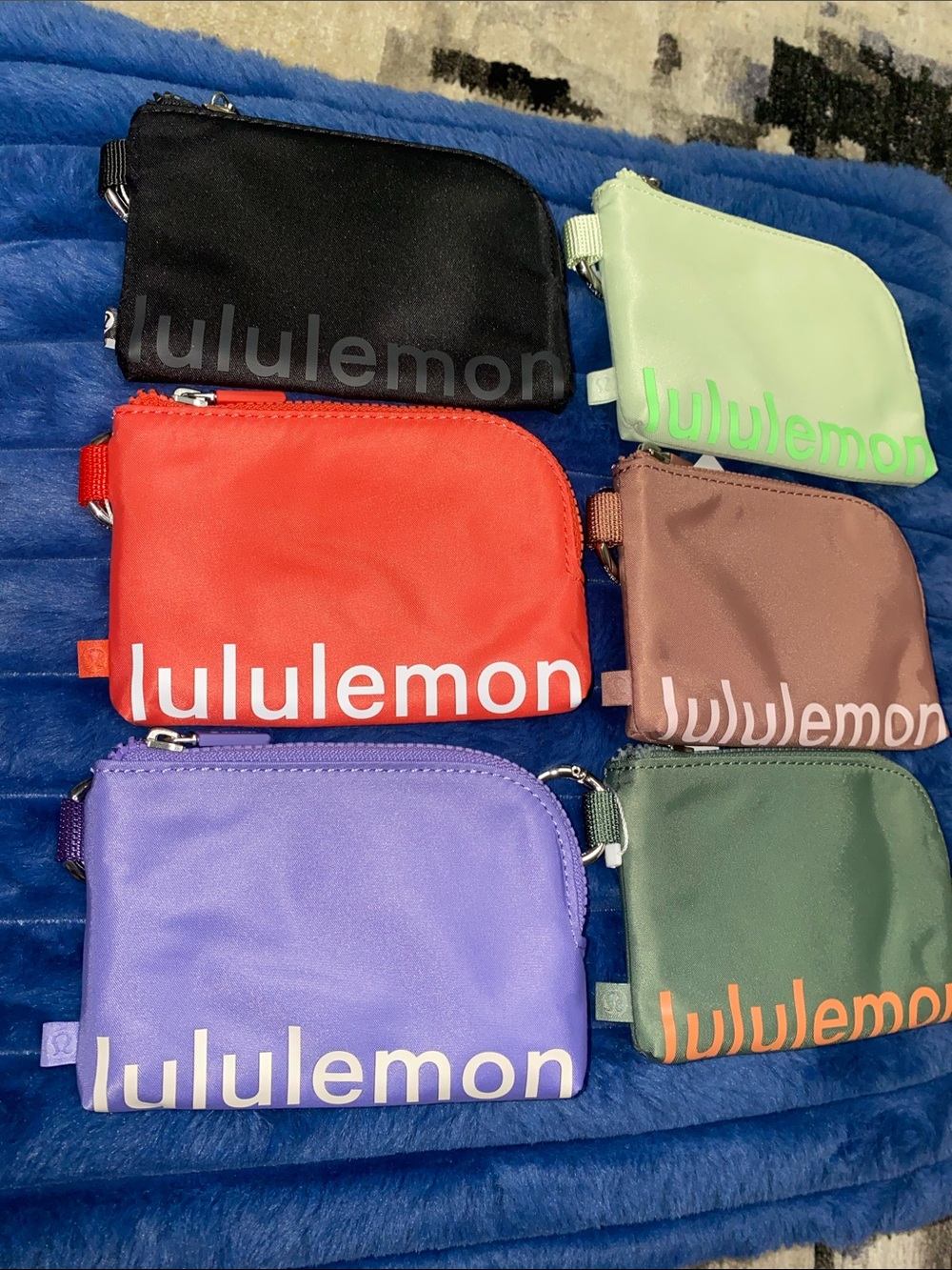 LULULEMON CLIPPABLE CARD POUCH - Picture 3 of 16